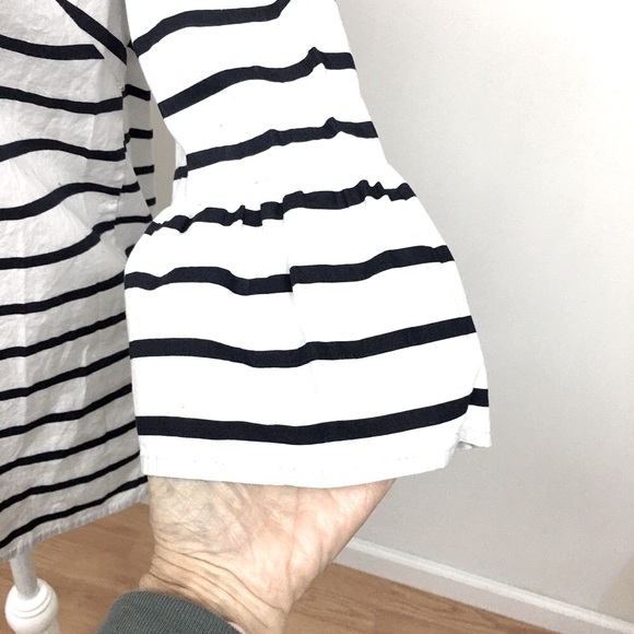 Mud Pie Navy and white Striped Blouse Size M - Picture 4 of 5